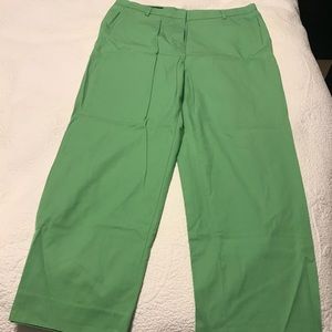 Brooks Brothers Ladies Green Cropped Pants